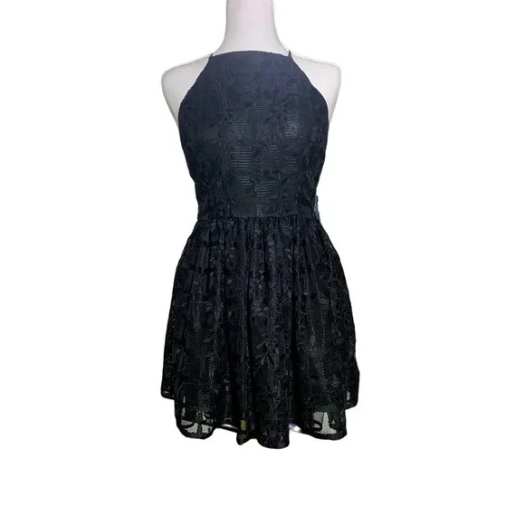 bebe | Dresses | Bebe Womens 2 Black Floral Lace Fit Flare Spaghetti Strap Dress | Poshmark bebe | Dresses | Bebe Womens 2 Black Floral Lace Fit Flare Spaghetti Strap Dress | Poshmark